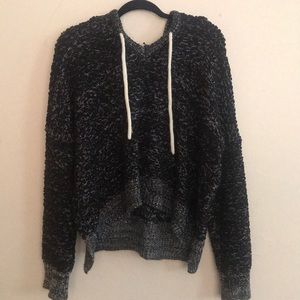 Cozy cropped sweater with hood